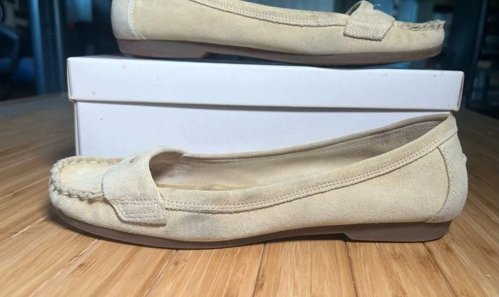 Kors-Michael Kors Cream Slip-on Moccasin Size 10 - Image 9