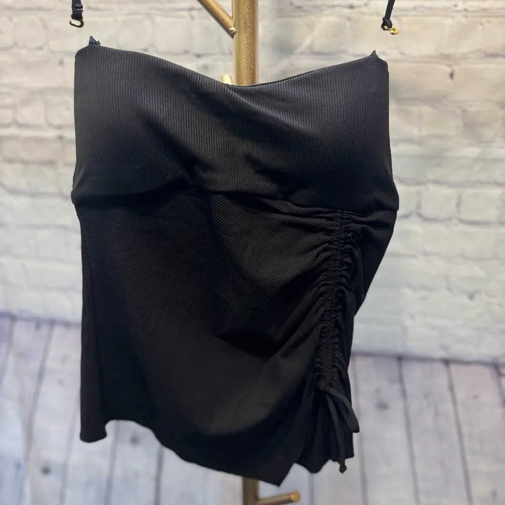 BECCA Women's Standard Modern Edge Bandeau Tankini, Swimsuit Tops, Black L NWT - Image 4