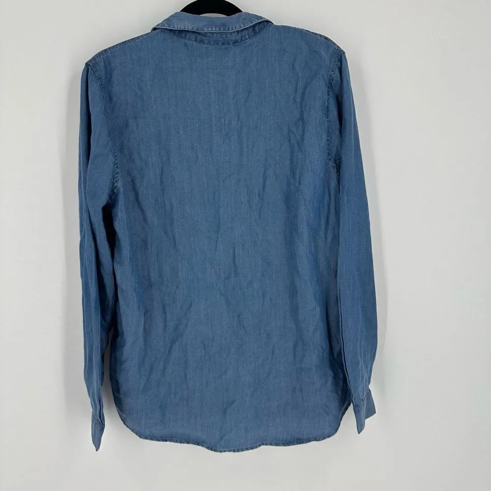 NWT BeachLunchLounge Adria button down Pearls Chambray‎ Top Blouse Shirt Small - Image 4