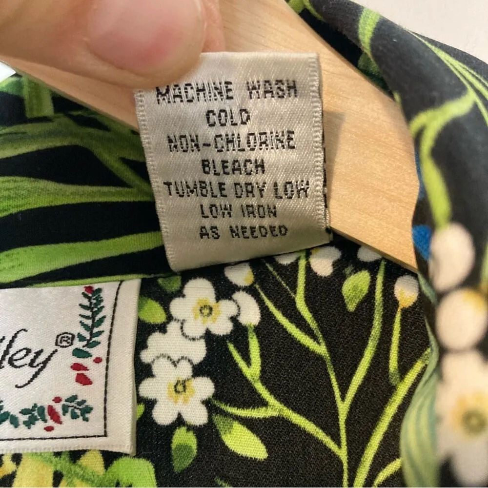 Vintage Sarah Bentley Tropical Plants Flowers Short Sleeve Button Up Blouse Top Black Size M - Image 4
