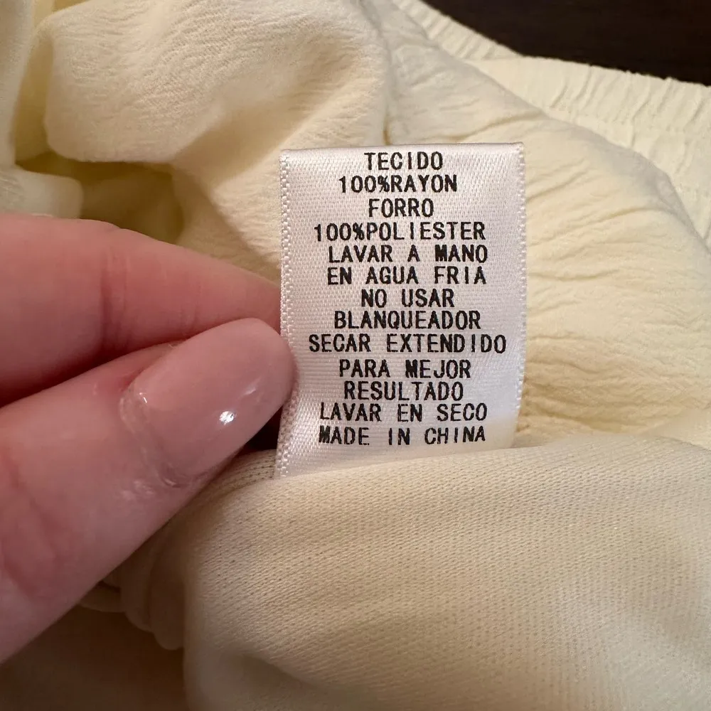 Storia Bolt cream tiered mini skirt with lightning bolts size M NWT - Image 6