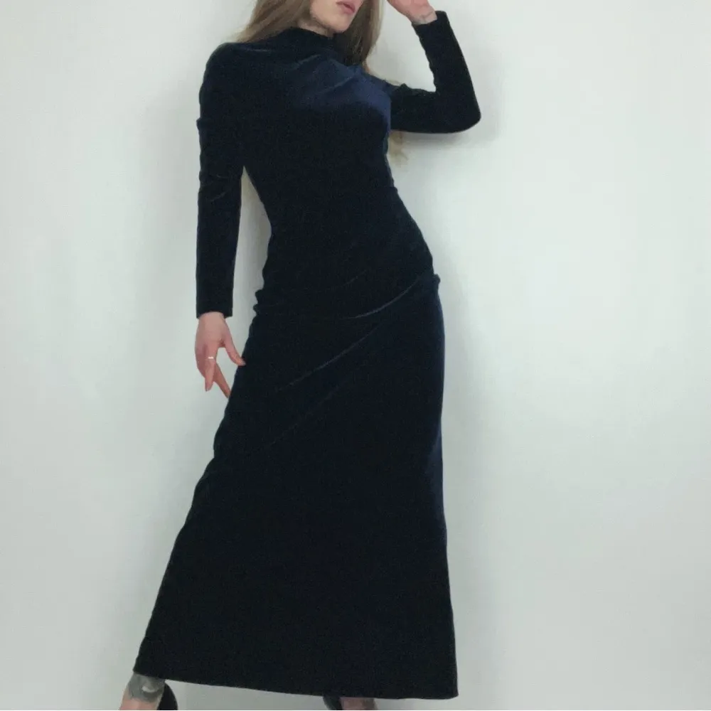 Vintage 90’s Long - Image 2