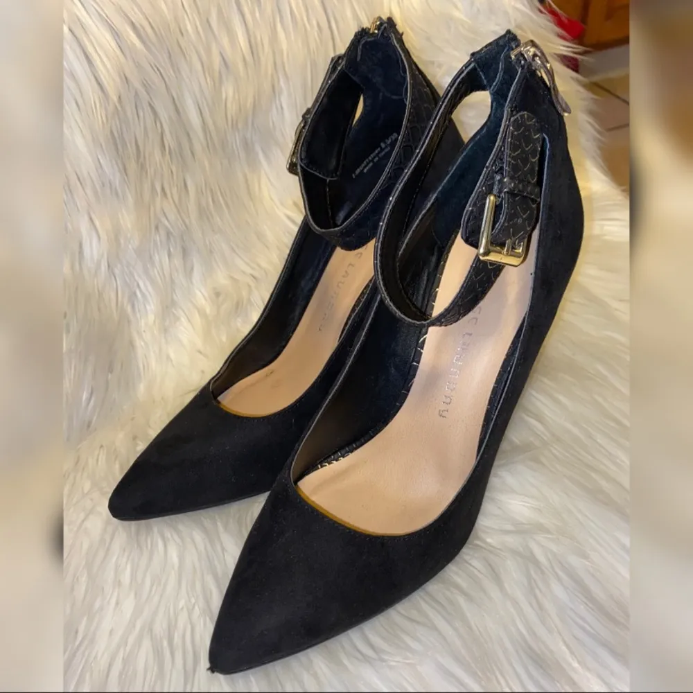 Chinese Laundry Ankle Strap Heels Size 8.5 - Image 3