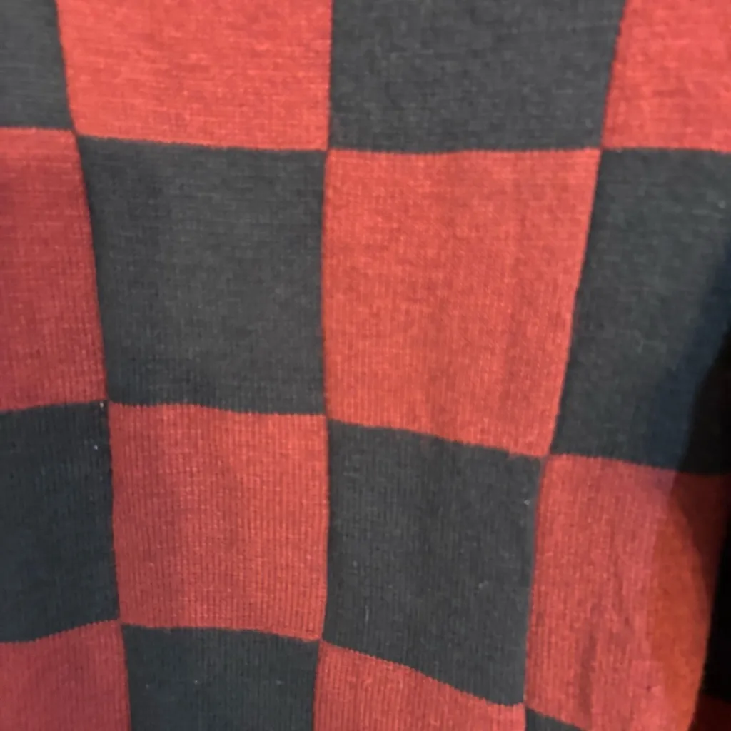 Forever 21 womens checkered crewneck sweater burgundy/black L - Image 2