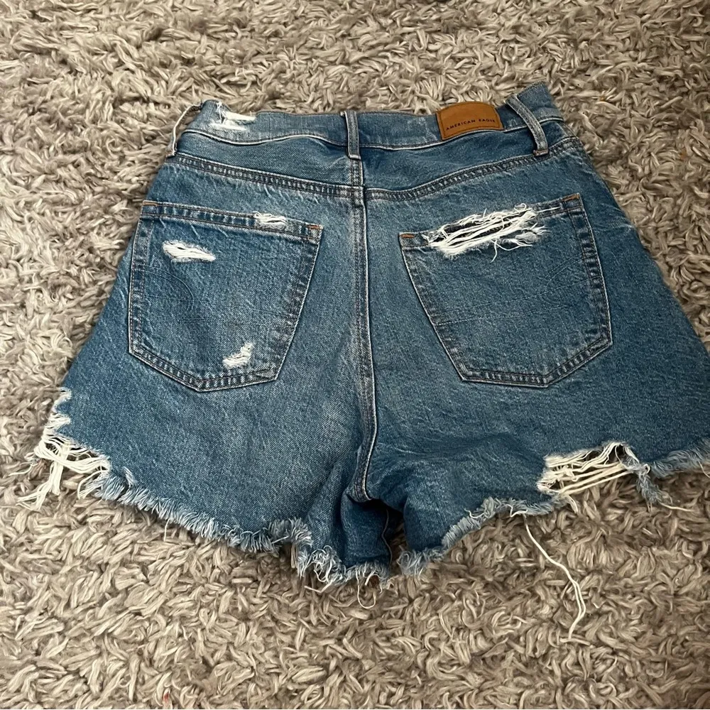 American Eagle Highest Rise 90s Boyfriend Shorts size 0 - Image 5
