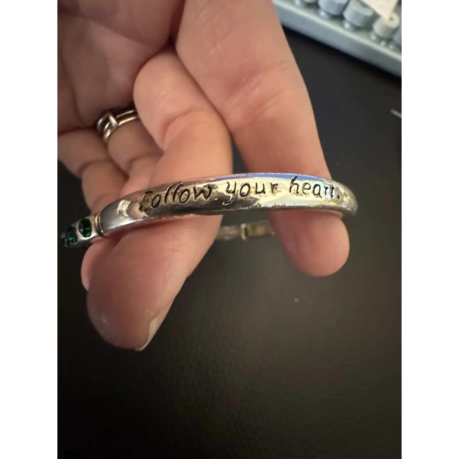 6 Piece Green Costume Jewelry Bundle, Necklaces, Earrings, Bracelets - Image 16