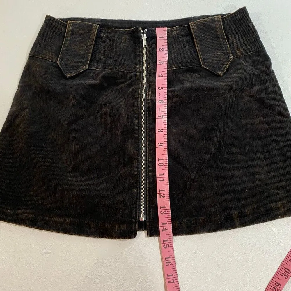 Stitch & Pine Black Corduroy Mini Skirt Women’s Size M Vintage Y2K Style Size M - Image 5