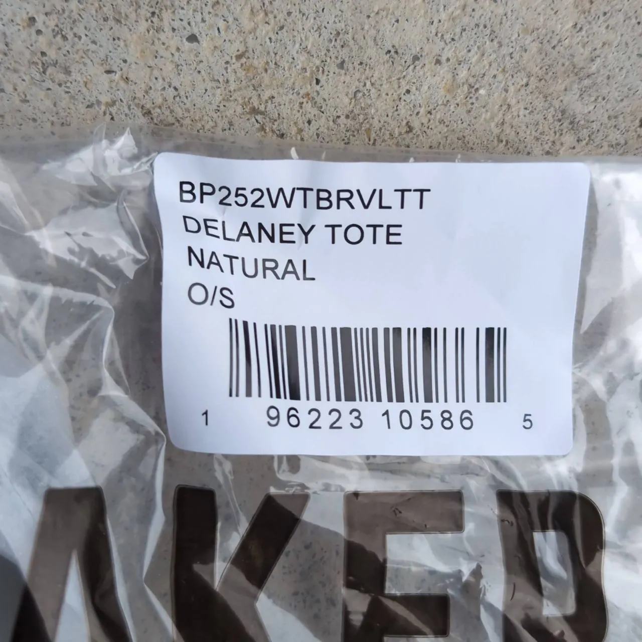 NWT WALTER BAKER Natural Woven Black Handles Black Trim Delaney Tote Bag - Image 5