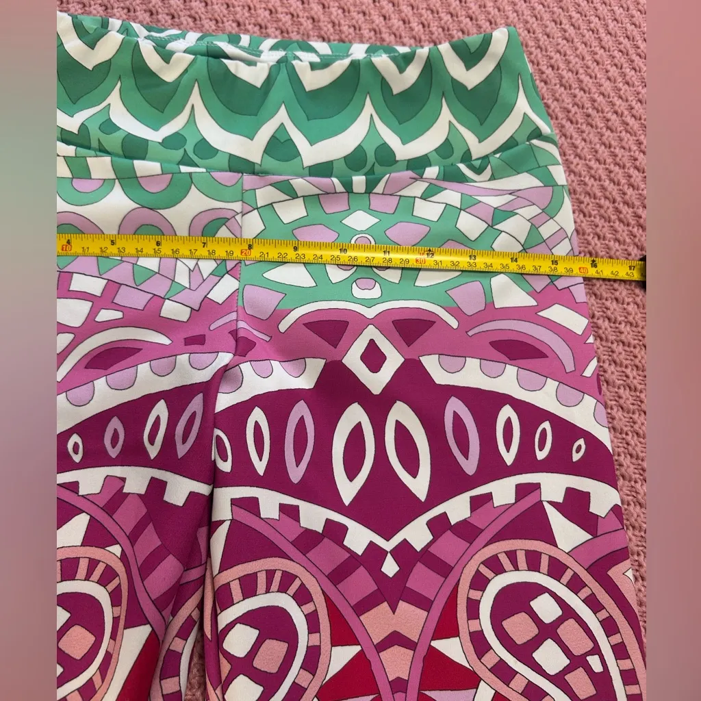 PETER P POPOVITCH Green and Pink Ombré Mandala Leggings Size M - Image 12