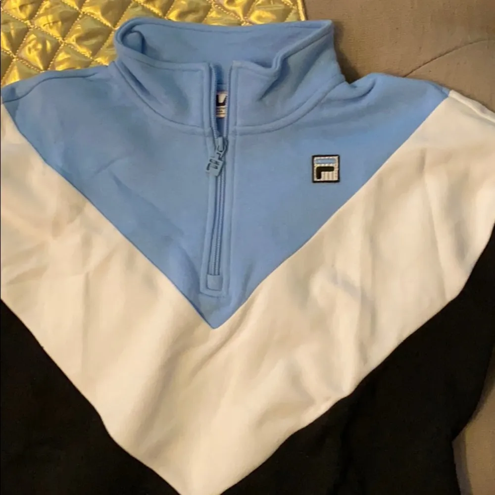 Fula Quarter Zip Sweatshirt - Image 2