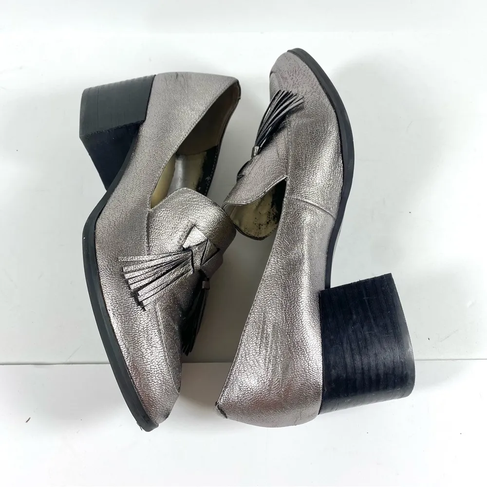 Marc Fisher Pewter Leather Phylicia Tassel Loafer Block Heel Shoes size 9 - Image 7