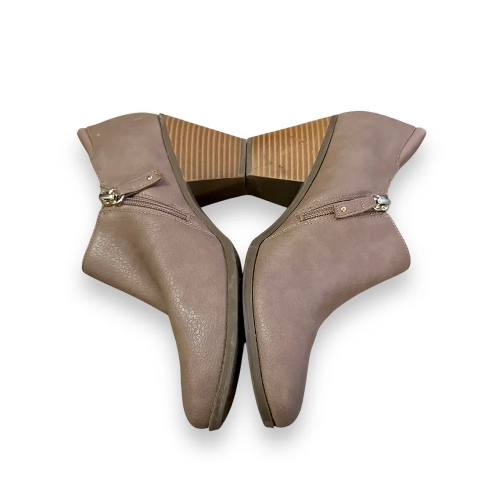 Dr Scholls Be Energized Foam Technology Taupe Gray Heeled Slip On Booties Sz 8‎ Tan - Image 4