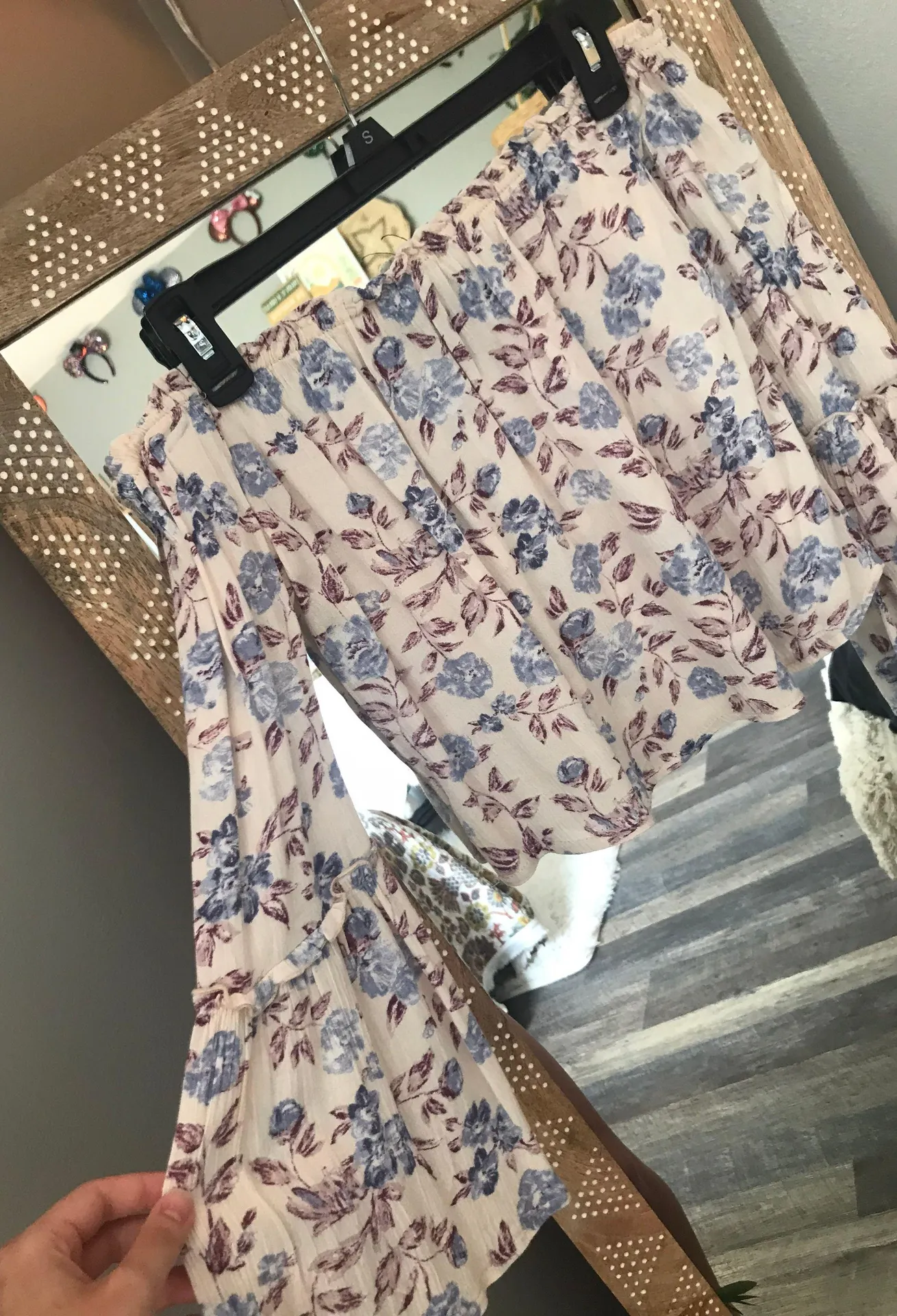 Off The Shoulder Top - Image 4