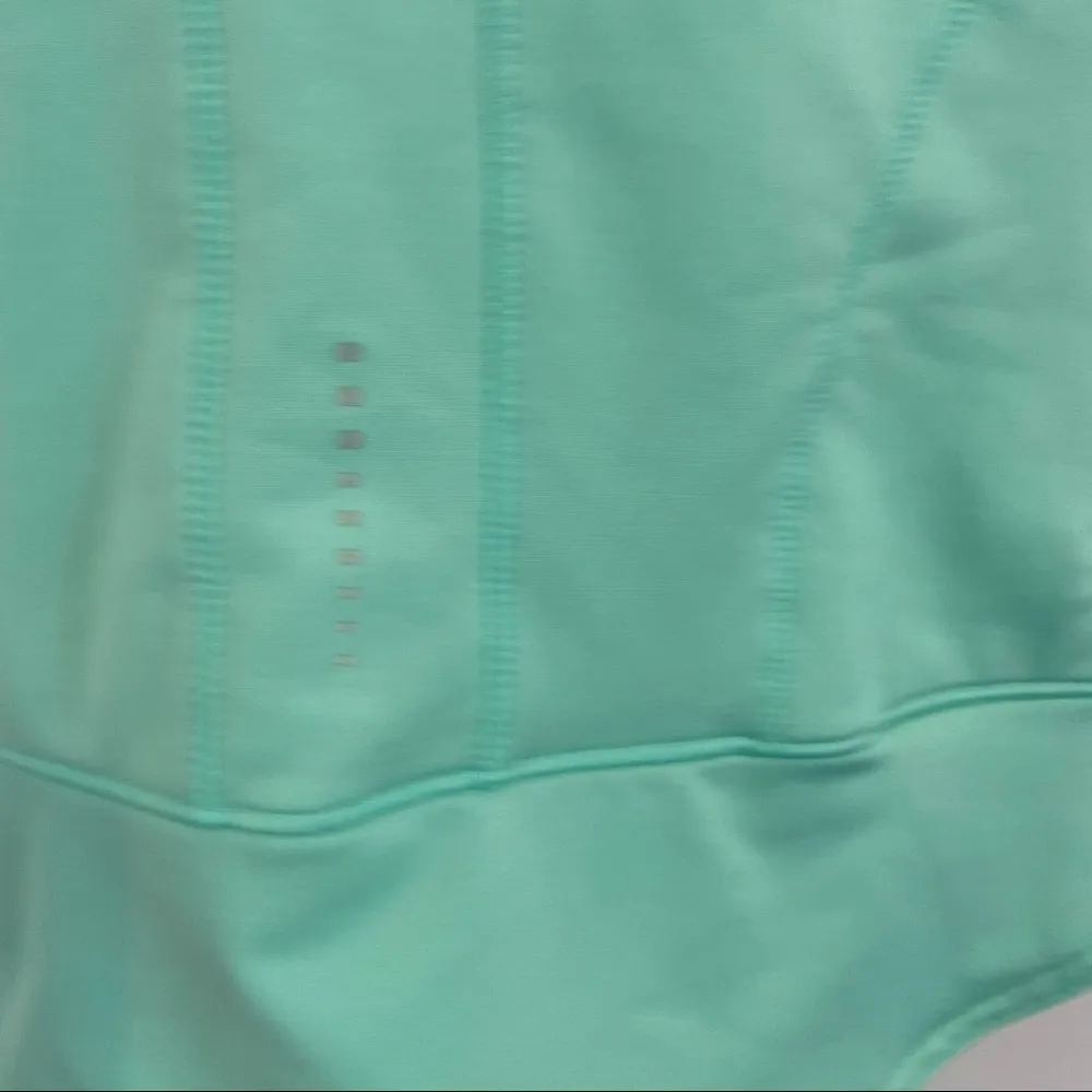 Saucony Women’s Dash Hoodie. Size XSmall. EUC - Image 5