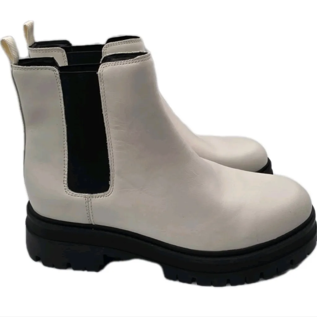 Marc Fisher Chelsea Pirro Boots Lug Sole Size 9.5 Chunky White Leather Platform - Image 3
