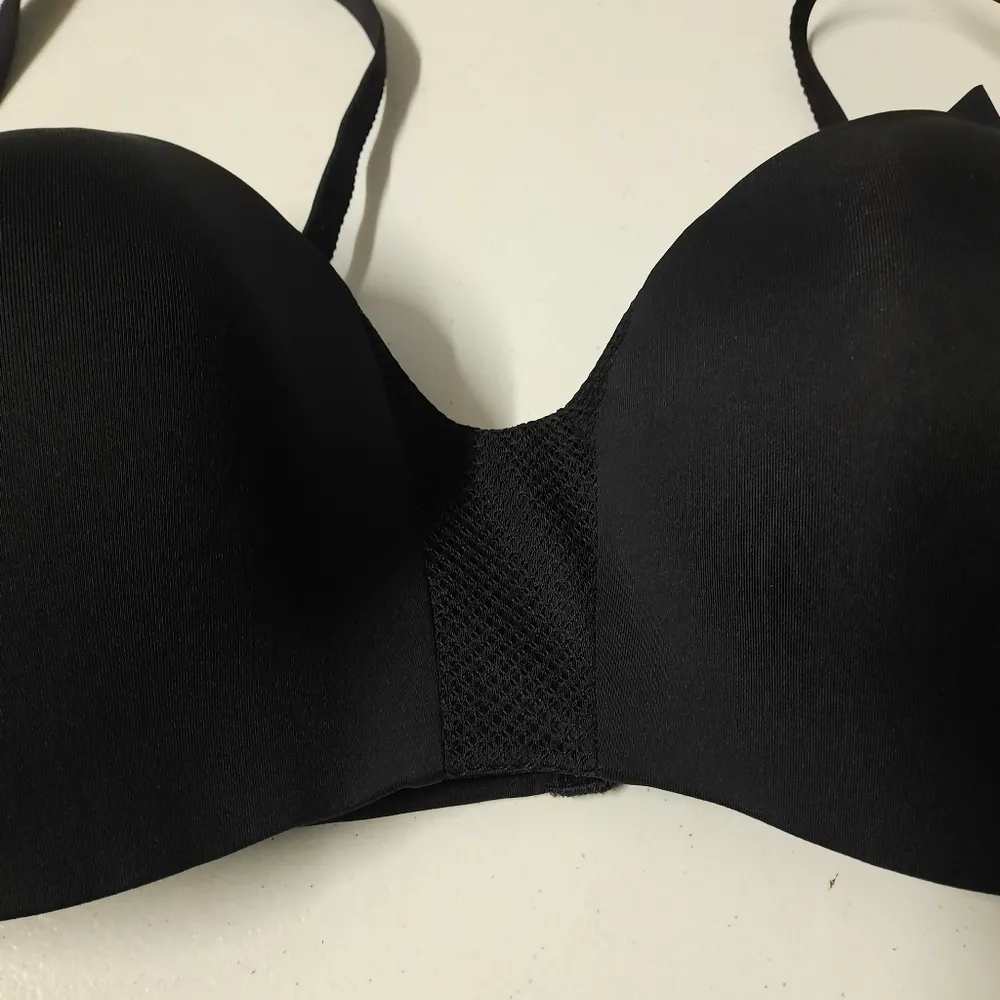 Maidenform Self Expressions Bra Women Size 36C Black Strapless Wireless - Image 8