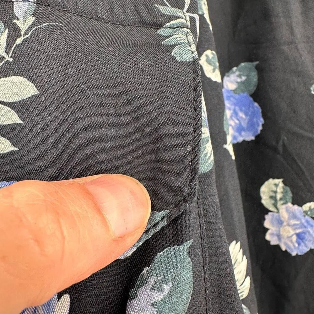 Becken Women's Floral Pleated Silk Blend Cropped Culottes Pants Navy Blue Size 6 - Image 7