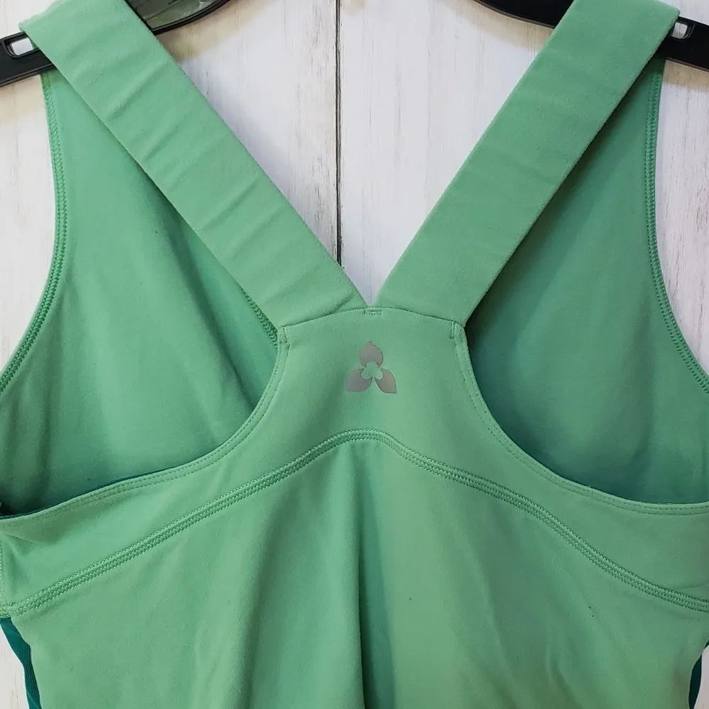 Reebok Workout Athletic Racer-back Top Medium - Image 3