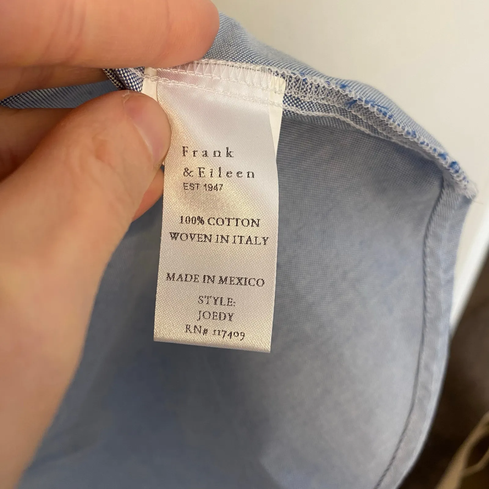 NWT Frank & Eileen Joedy Boyfriend Fit Button Up Shirt Womens Size Small Blue - Image 4