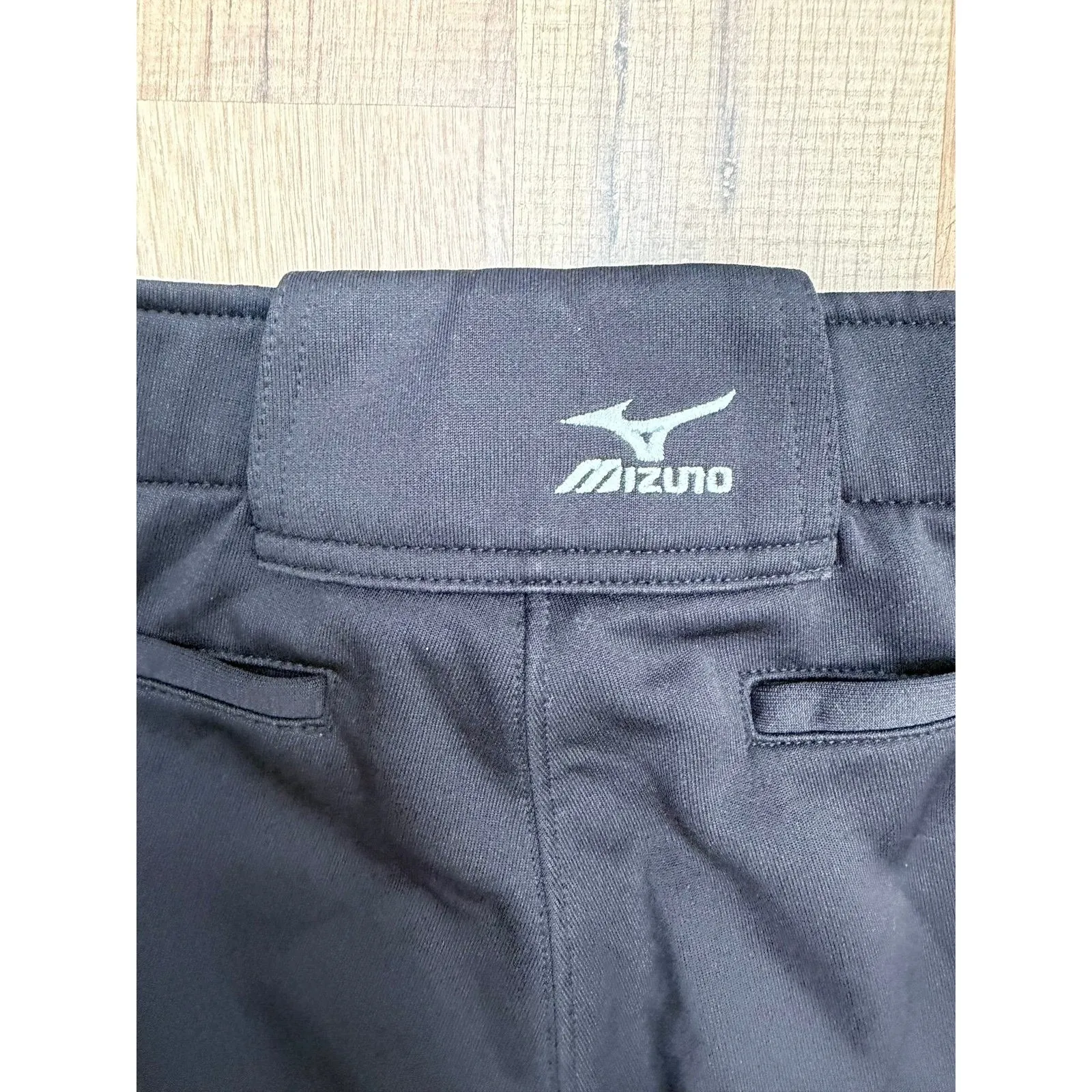 Mizuno Women's Performance Softball Baseball Pants Black Quilted Padded Size S - Image 3