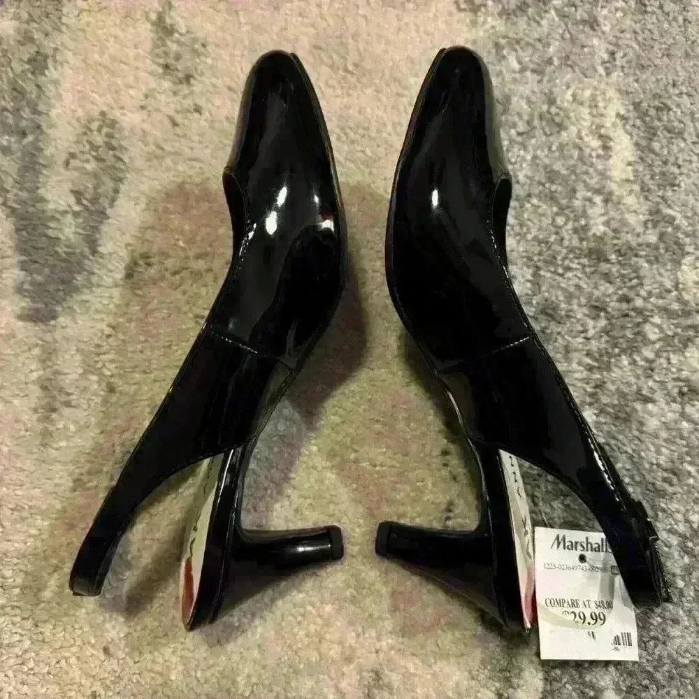 Women’s Black Anne Klein iFlex Heels - Image 4