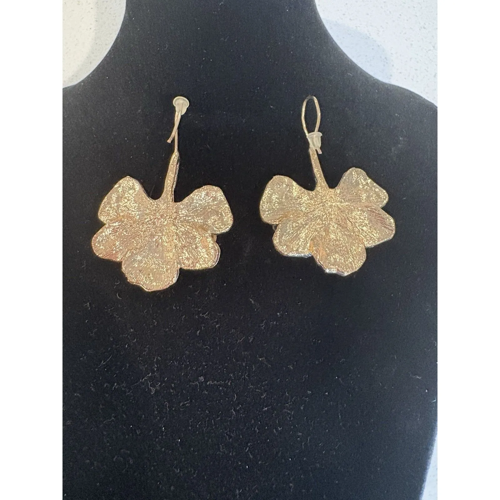 Zara Hammered Gold Plated Dangle Flower Leaf Earrings - Image 3