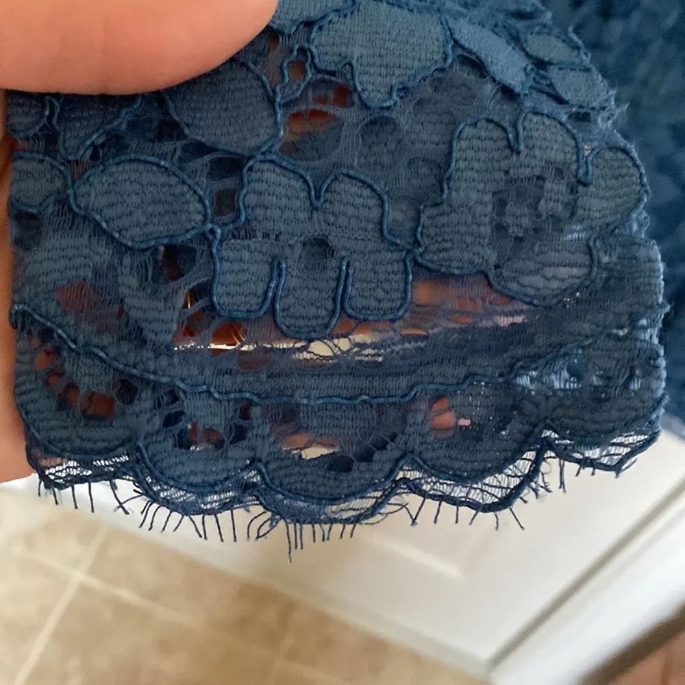 Urban Outfitters Kimchi Blue Floral Lace Shorts Romper Blue Zip Up EUC Sz 4 - Image 6