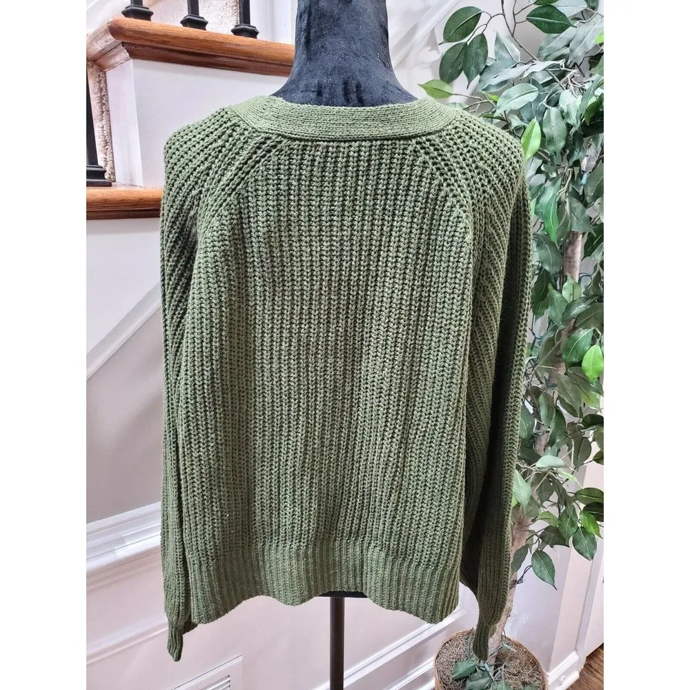 Cozy Casual Women's Green Polyester Long Sleeve Buttons Front Knit Sweater 2X/3X - Image 8