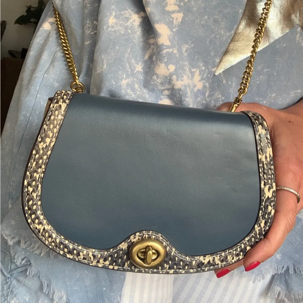 Authentic COACH 1941 turnlock refined calf/genuine snakeskin Flap crosb/Beltbag - Image 8