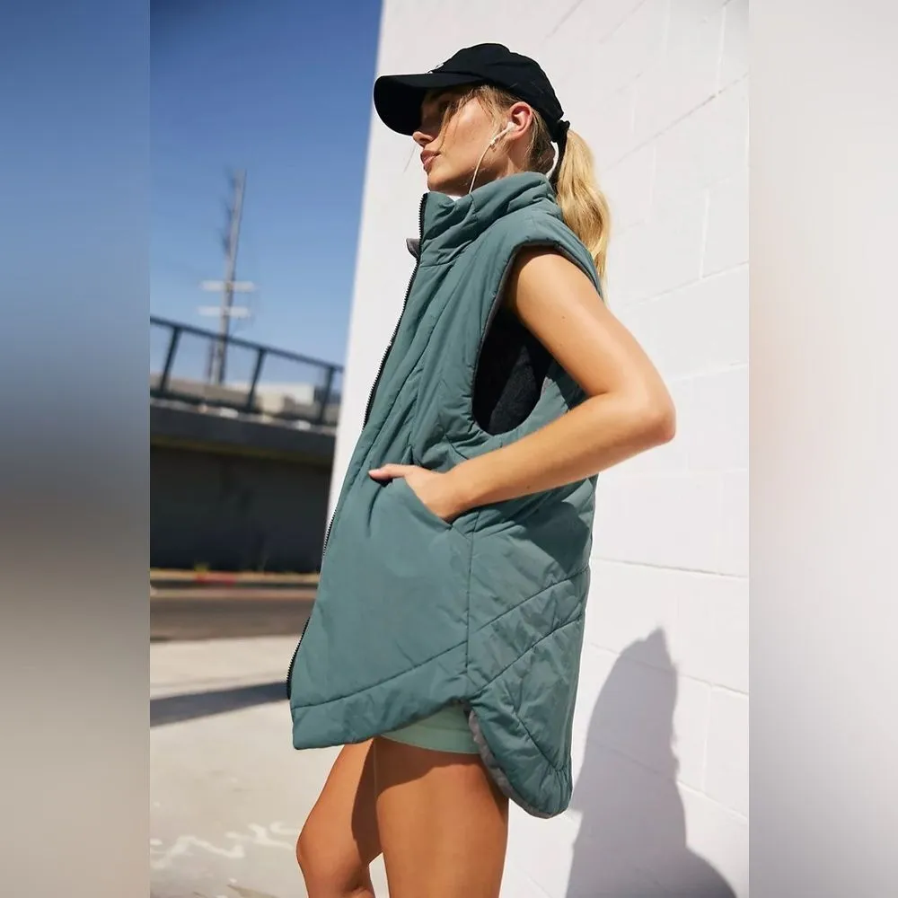 Free People NWT Slalom Reversible Fleece Vest - XS - Image 3