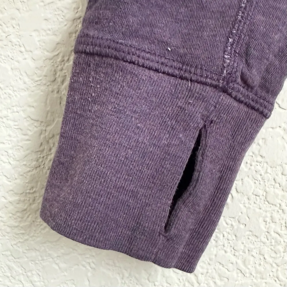 LULULEMON In A Cinch Long Sleeve Tee Reversible Top - Image 11