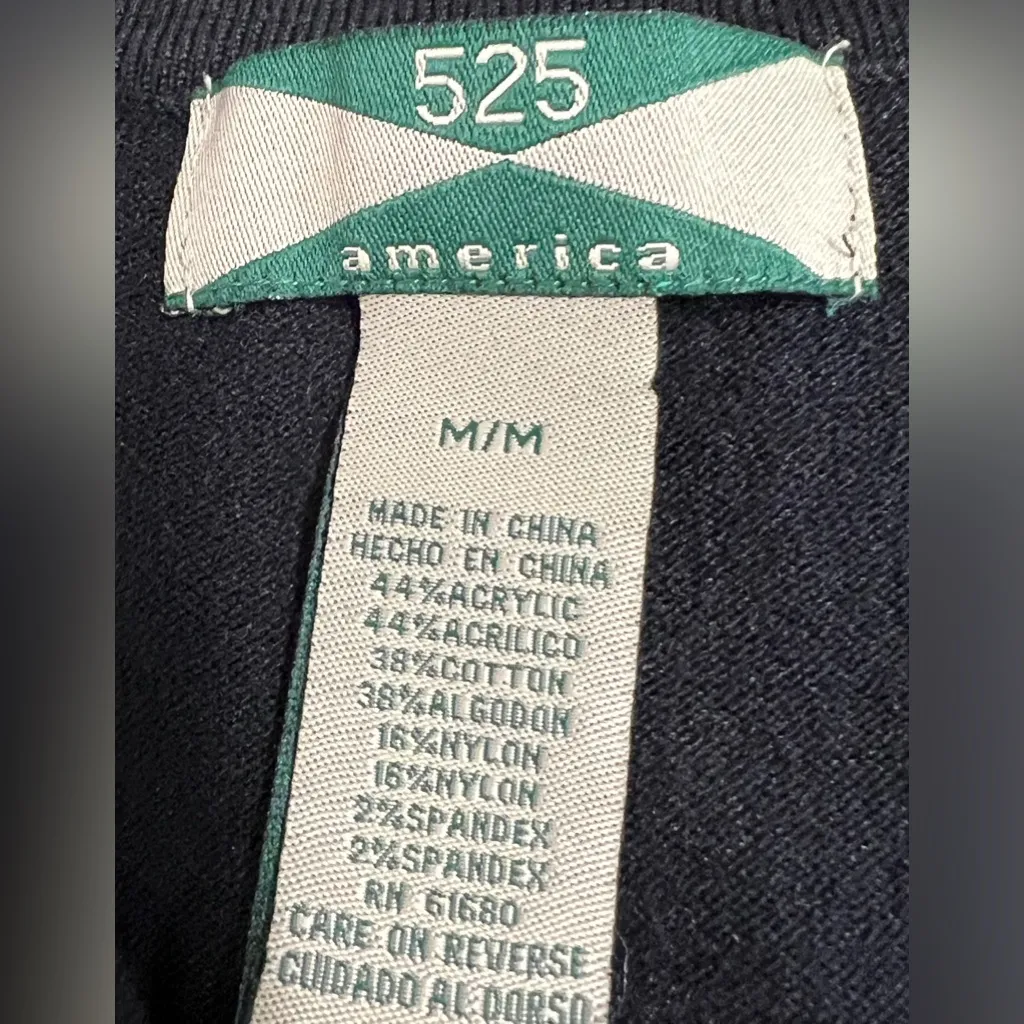 525 America Women’s V - Image 2