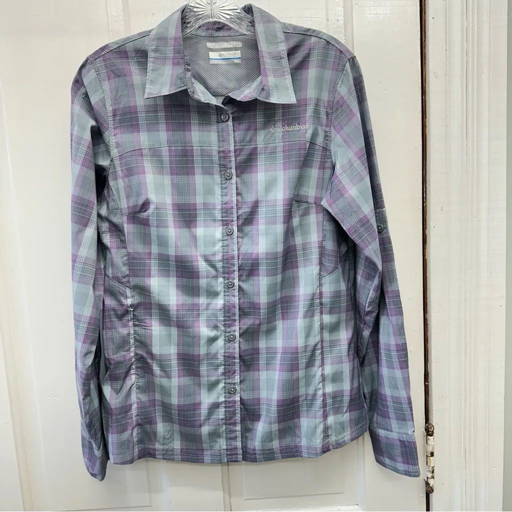 2 Columbia omni-shade long sleeve button down fishing‎ shirts women's medium - Image 10