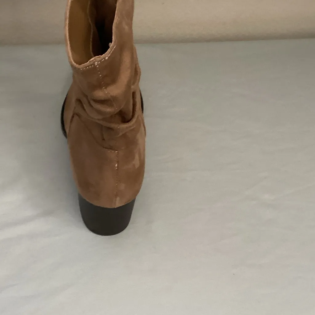 Style & Co. Brown Ankle Booties nwot - Image 5