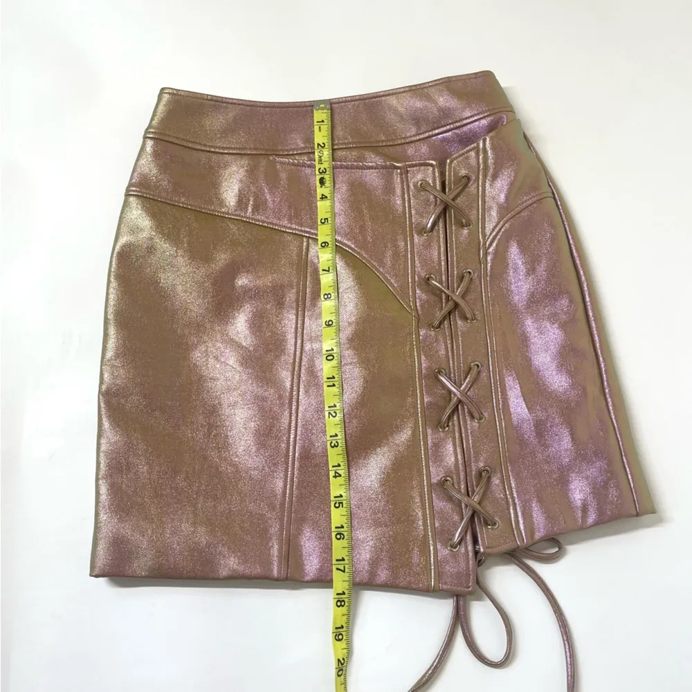 Sofie Metallic Rose Wrap Style Lace Up Mini Skirt Size 4 - Image 9