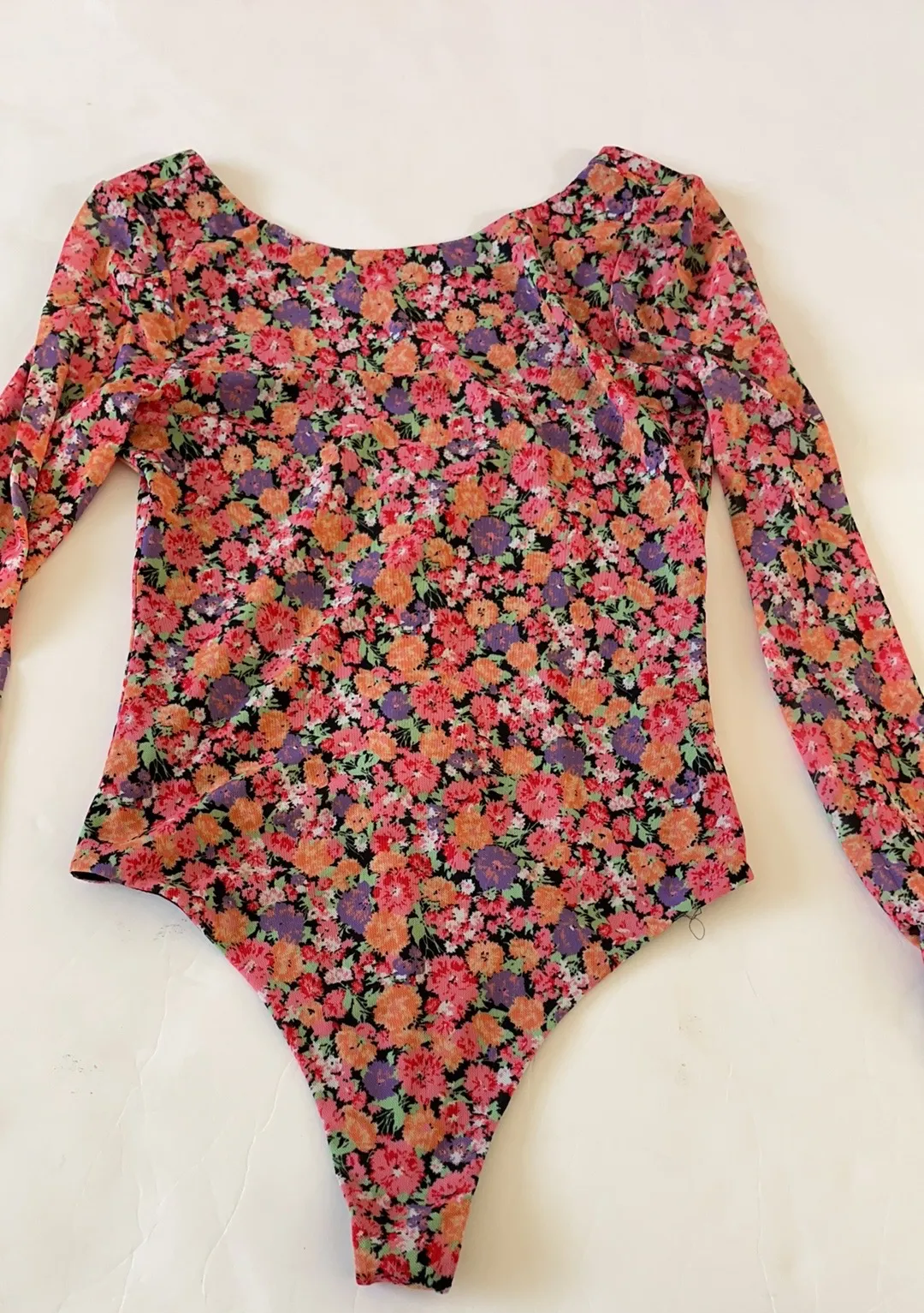 pink floral scoop back bodysuit small - Image 4