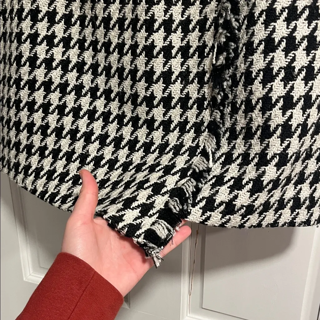 Insight Houndstooth Black and White Mini Skirt Size 8 - Image 3