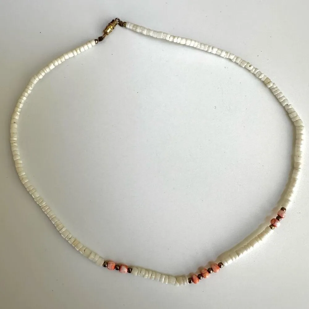 Shell and pink beaded puka necklace - Image 6