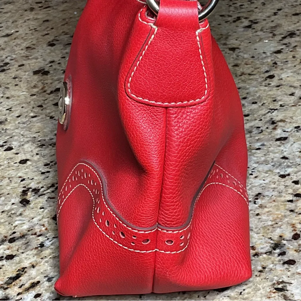 Dooney & Bourke Red Pebbled Leather Hobo Shoulder Bag - EUC - Image 4