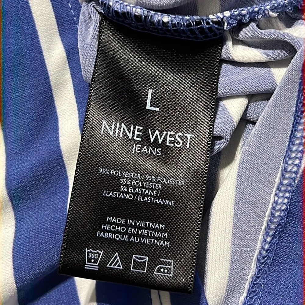 Nine West size large women’s blue white striped Lizzy v-neck 3/4 sleeve blouse - Image 8