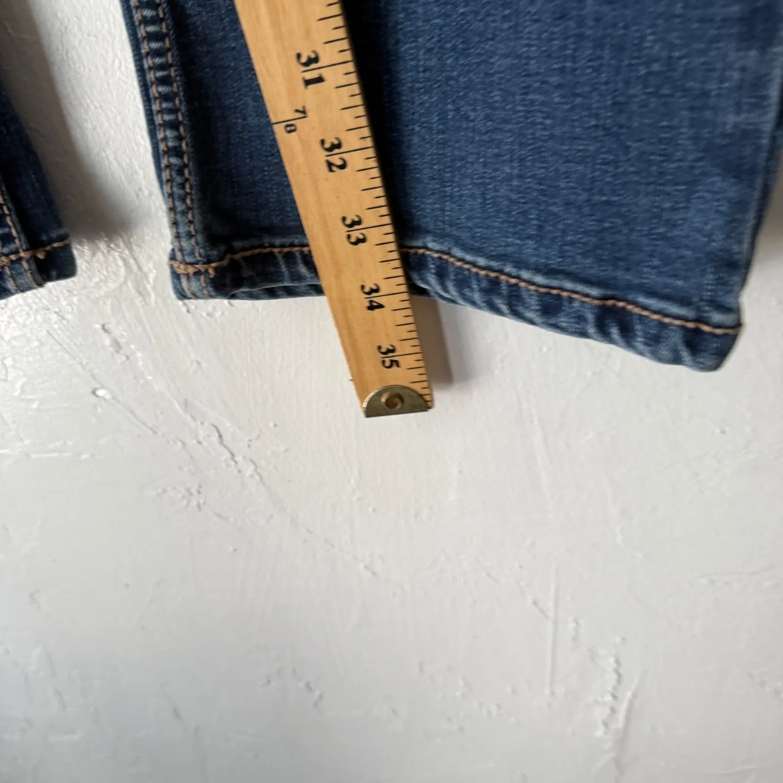 Wrangler Western Low Rise Bootcut Jeans Medium Wash Size 3 Tall Cowboy - Image 8