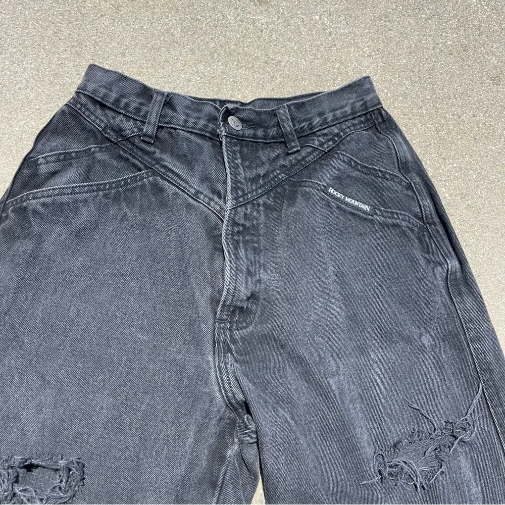 Vintage Rocky Mountain Clothing Co. Distressed High Waisted Jeans size 28/7 - Image 3