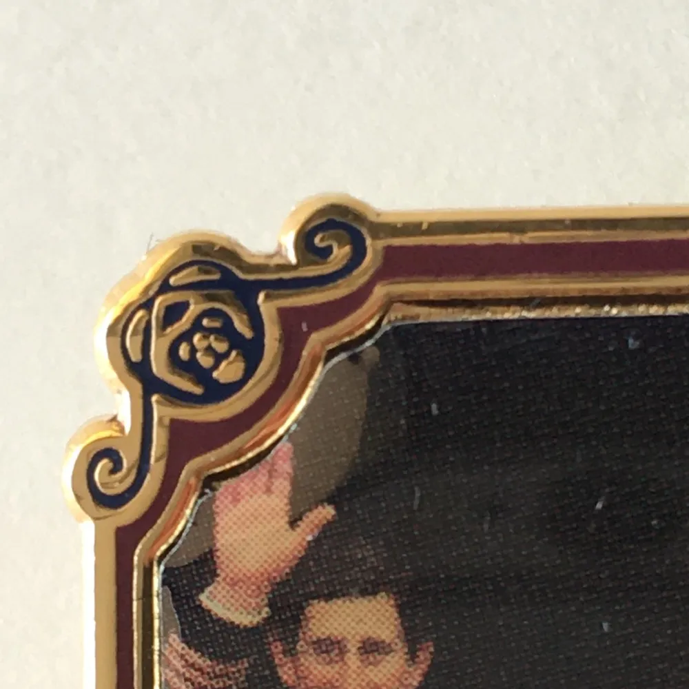 200? MBI Royalty Waves Pin - Image 3