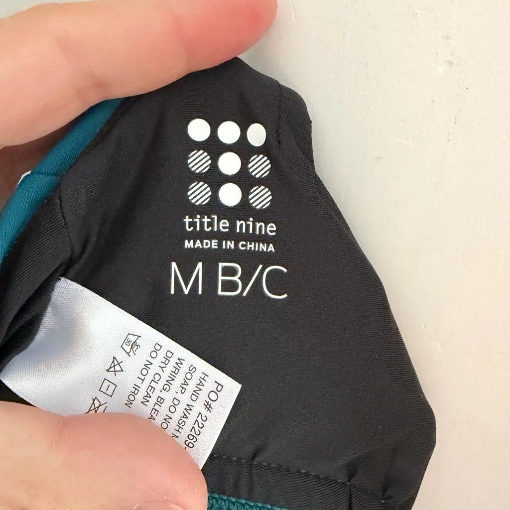 Title Nine medium B/C tankini top only preowned excellent condition. Dark green - Image 6