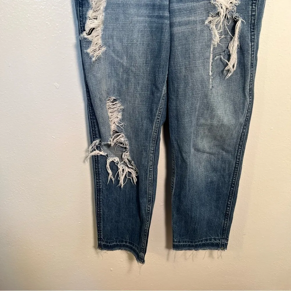 Hollister  Girlfriend High Rise Jean Medium Wash - Image 10