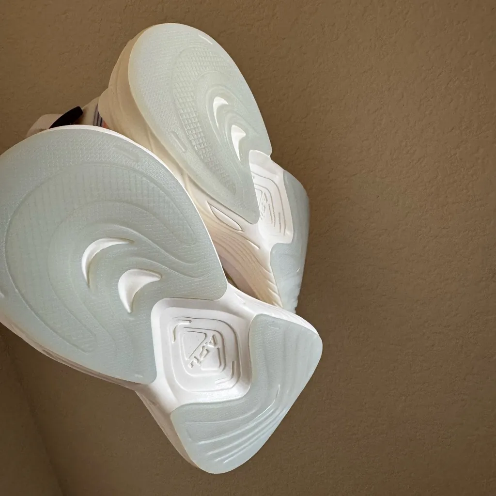 APL Streamline Running Shoe Sneaker Sz 6.5 White Multi‎ - Image 6