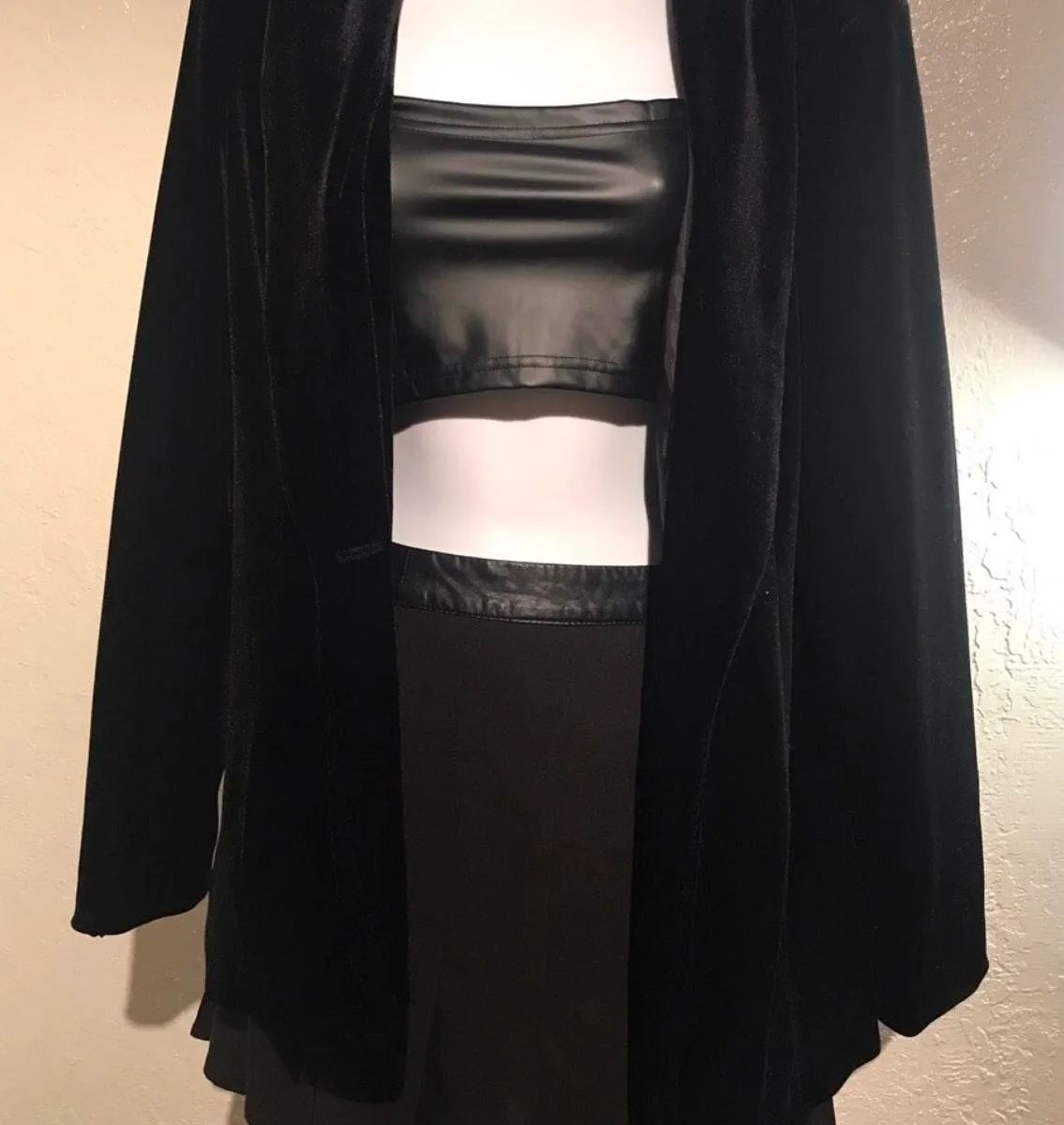 Susan Graver Velvet Blazer - Image 2