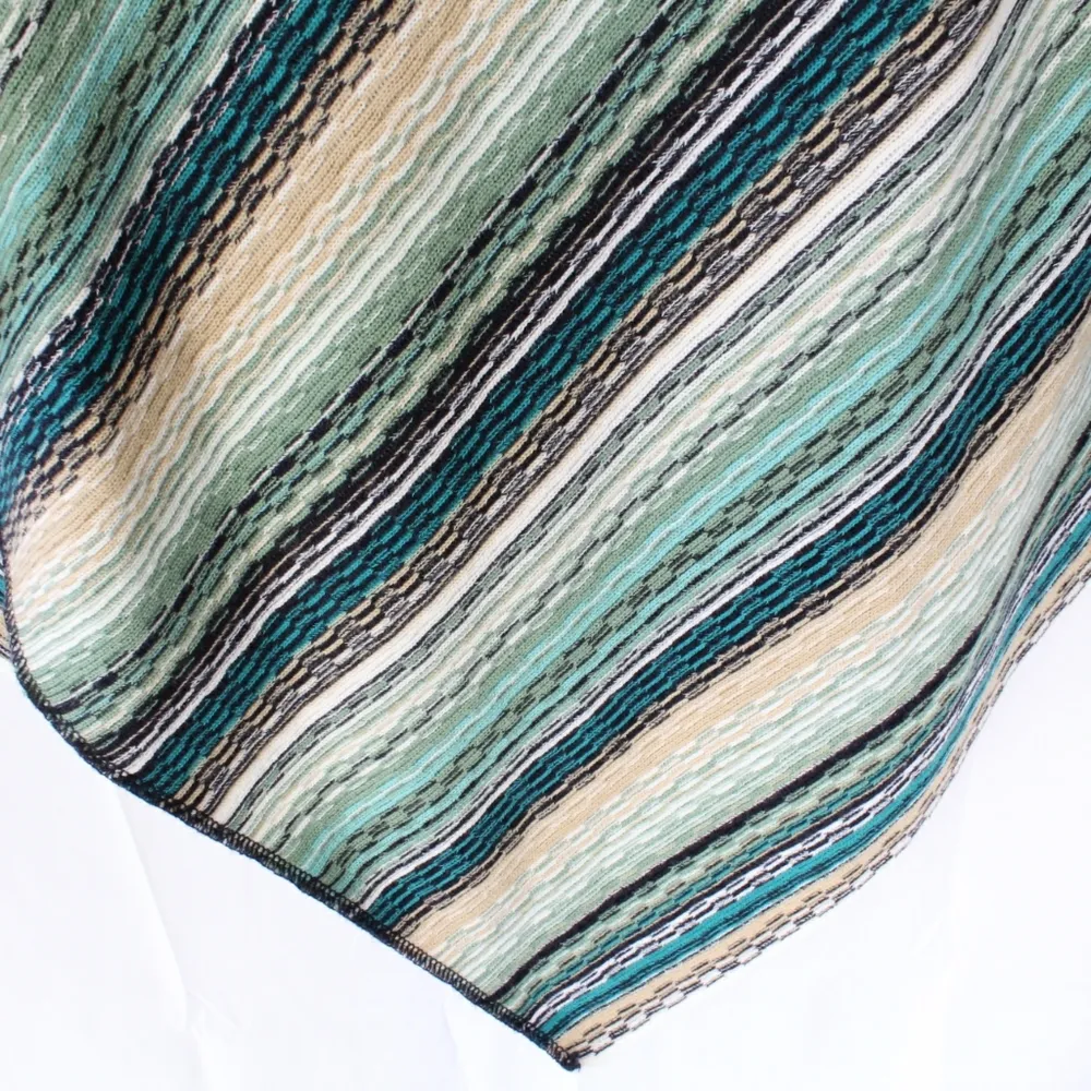 Cato | Patterned Poncho - Image 4