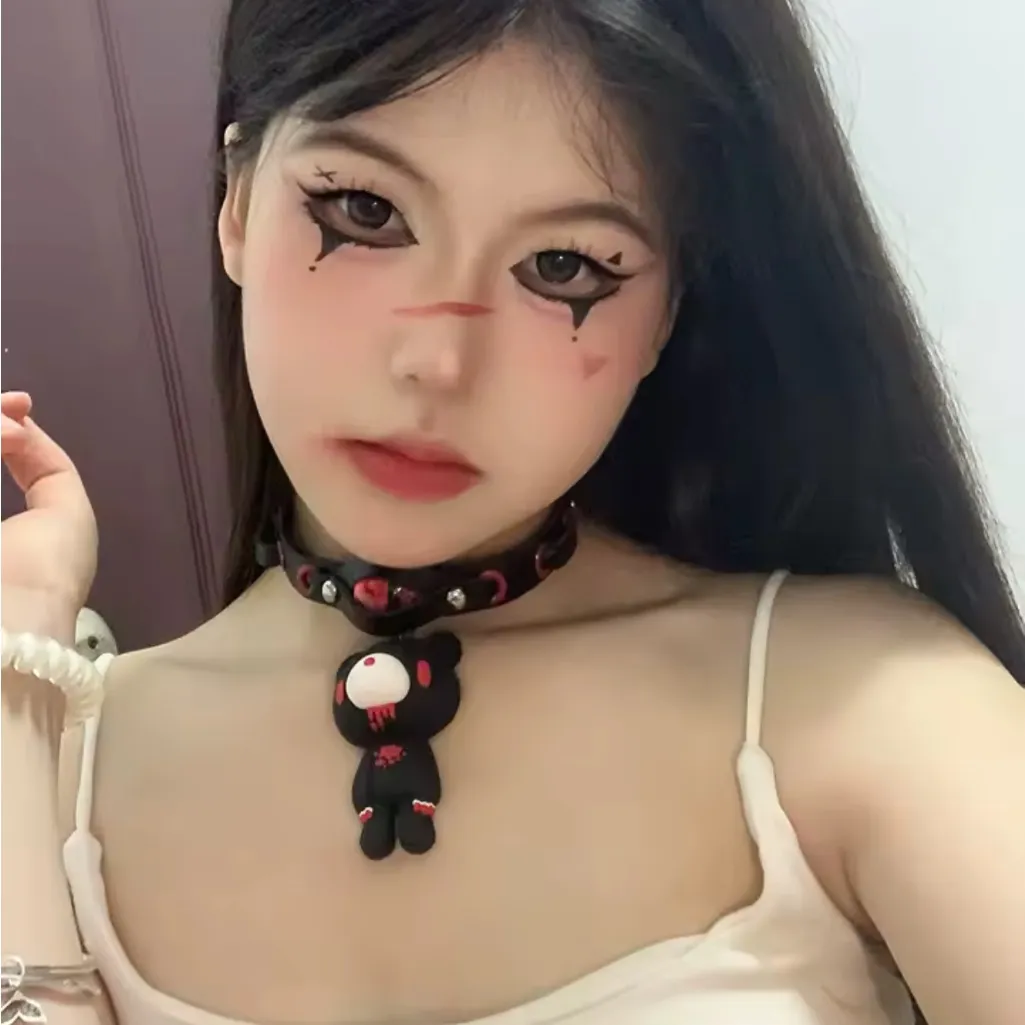 Black and Red Bear Choker - Image 6