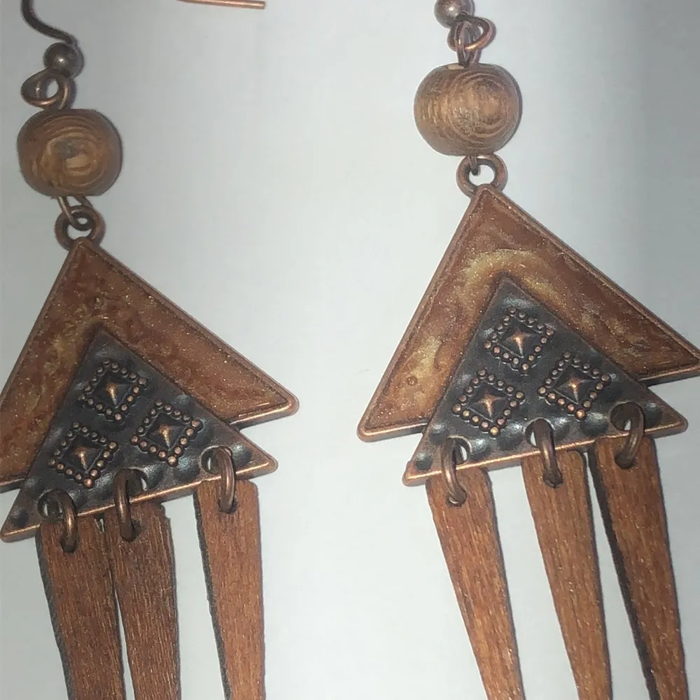 Brown Wooden Geometric Bronze Copper Color Dangle Earrings - Image 3